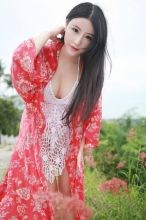 他唇之下