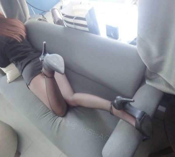 美丽的姑娘在线观看免费动漫
