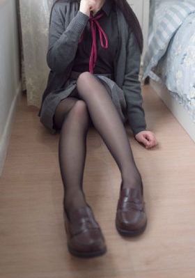 屋顶足球免费观看